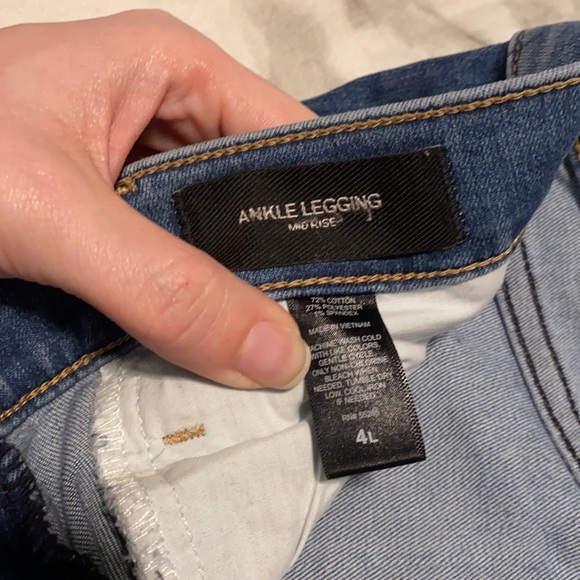 Side-Stripe Frayed Express Ankle Legging - Picture 5 of 5